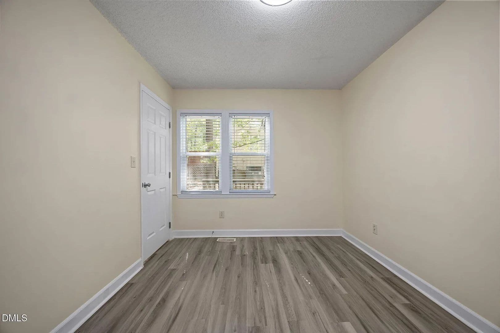 Raleigh House: 1627 Oakland Hills Way