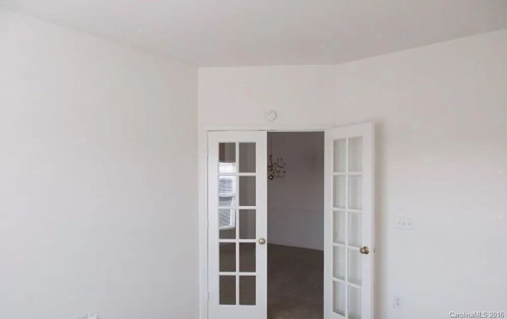 Charlotte House: 9873 Hyde Glen Ct