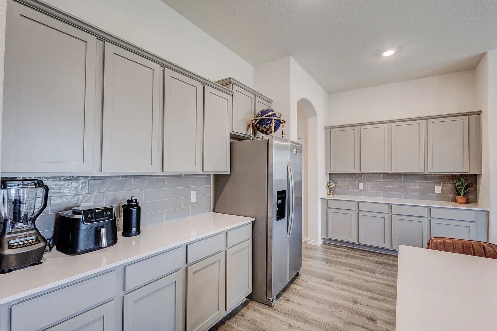Garland House: 6993 Newby Ln