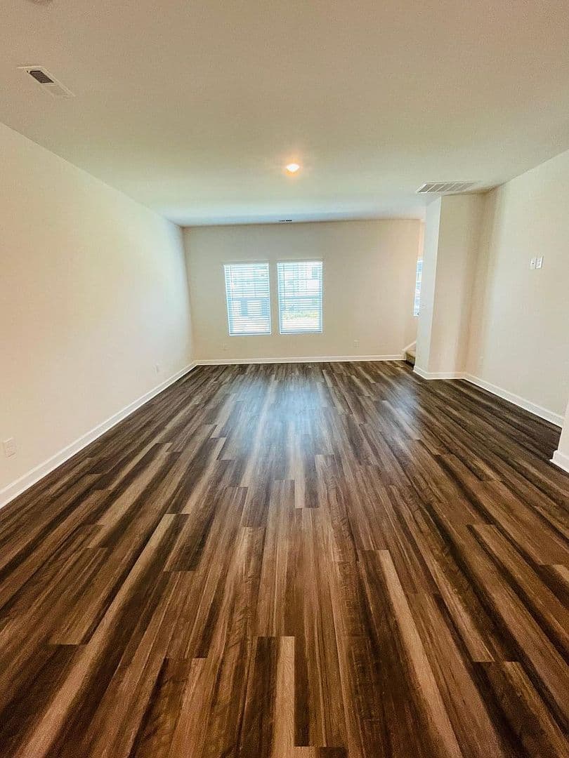 Charlotte House: 2417 Arbor Loop Dr