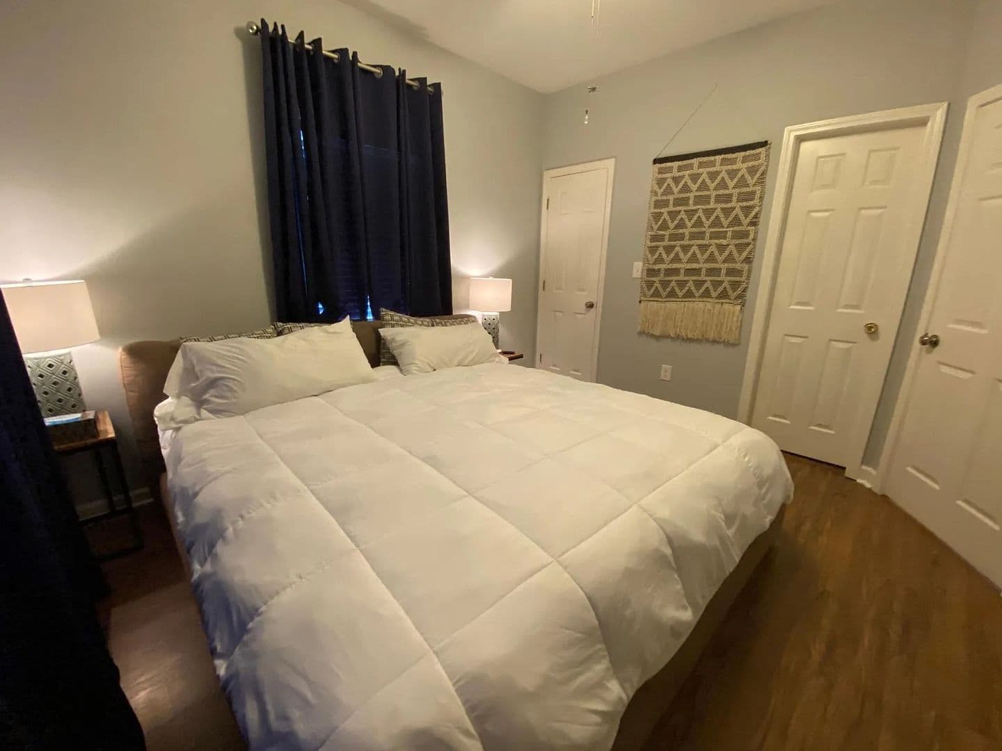Atlanta House: 1121 Jones Ave
