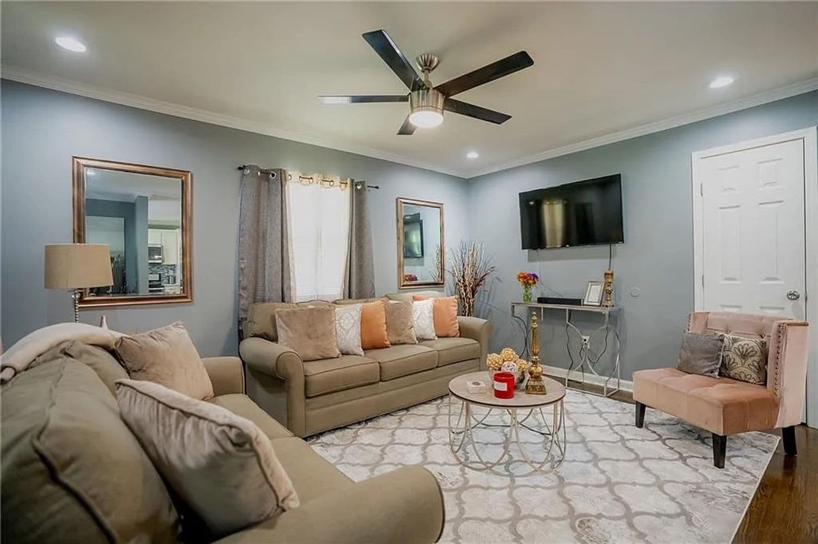 Atlanta House: 3052 Browns Mill Rd SE