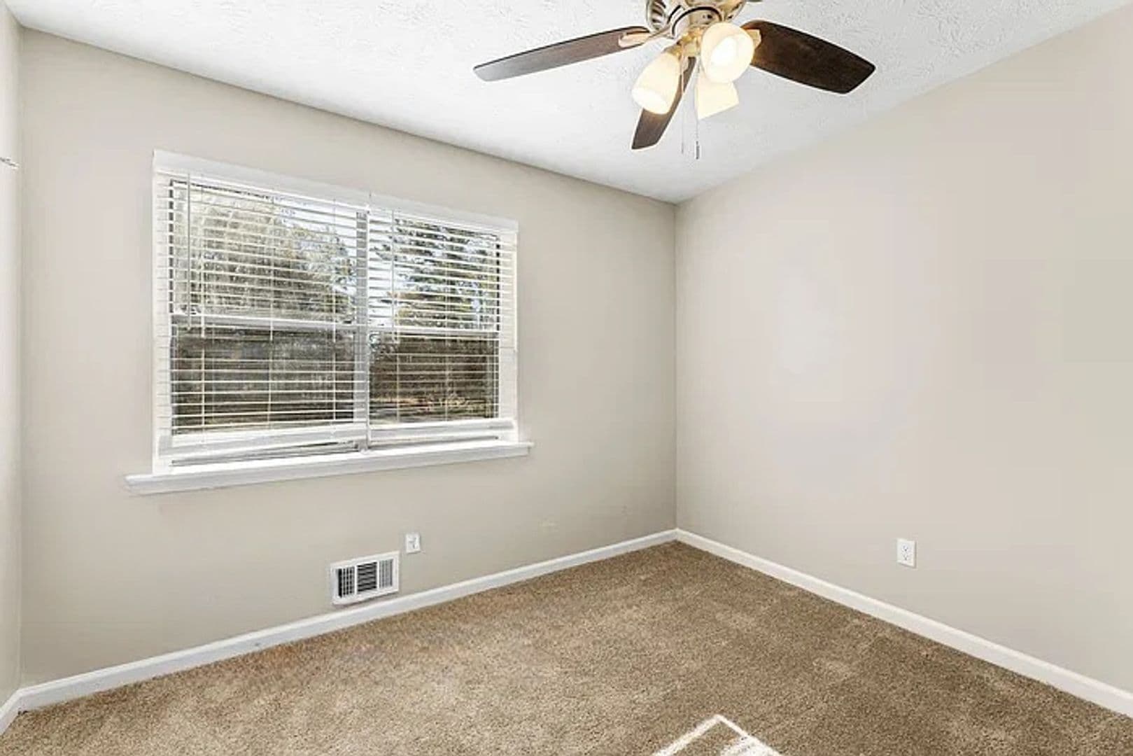 Lawrenceville House: 3553 Vinyard Way
