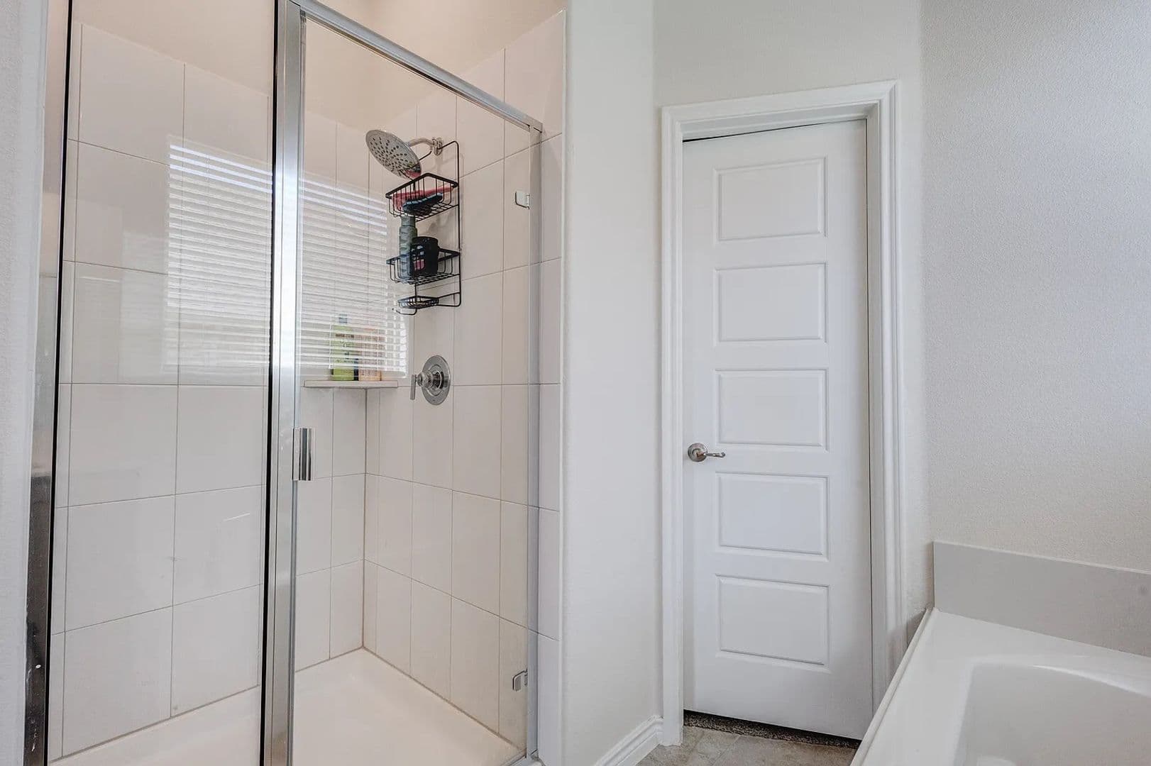Garland House: 6993 Newby Ln
