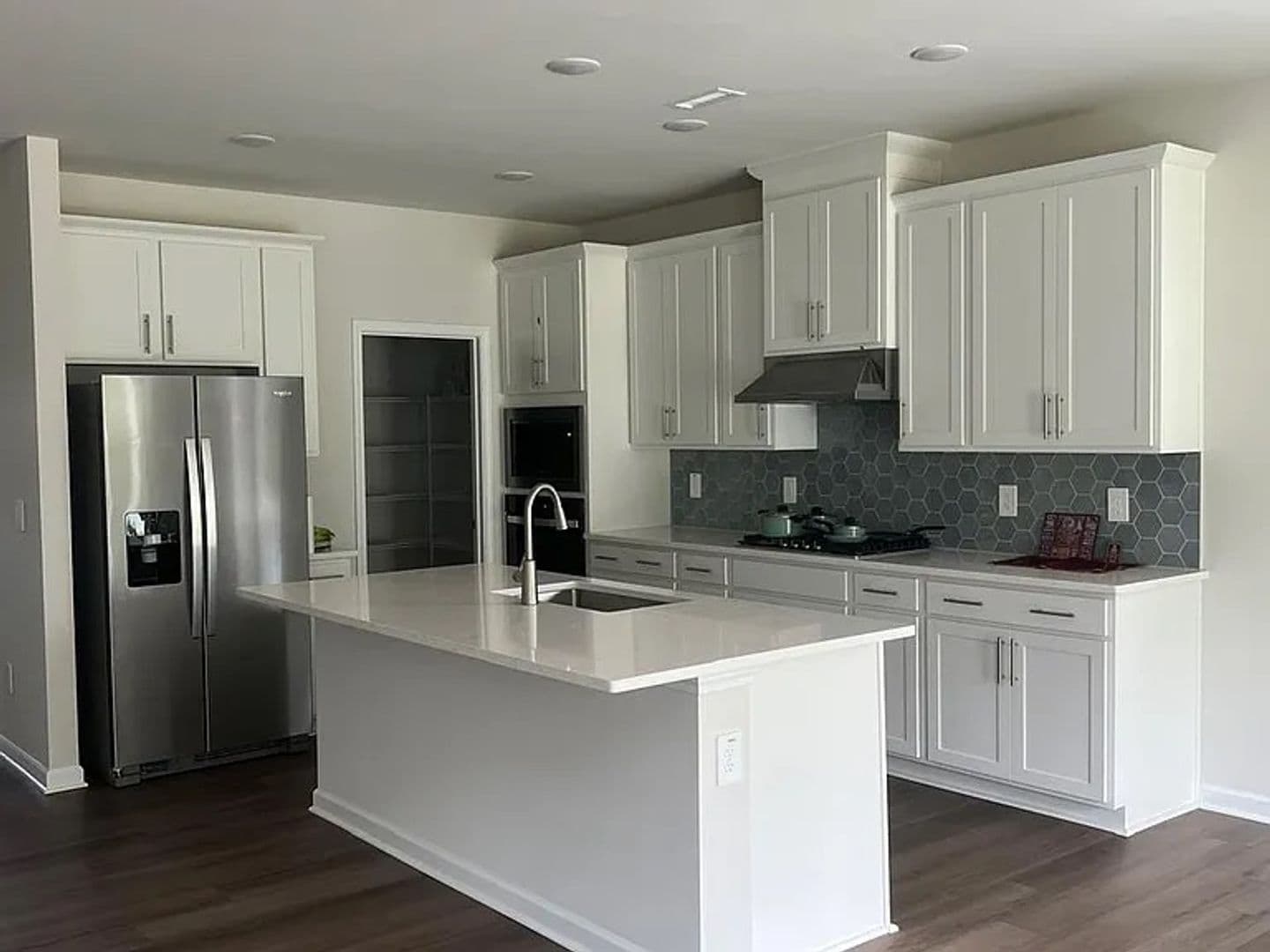 Garner House: 580 Bridger Dr