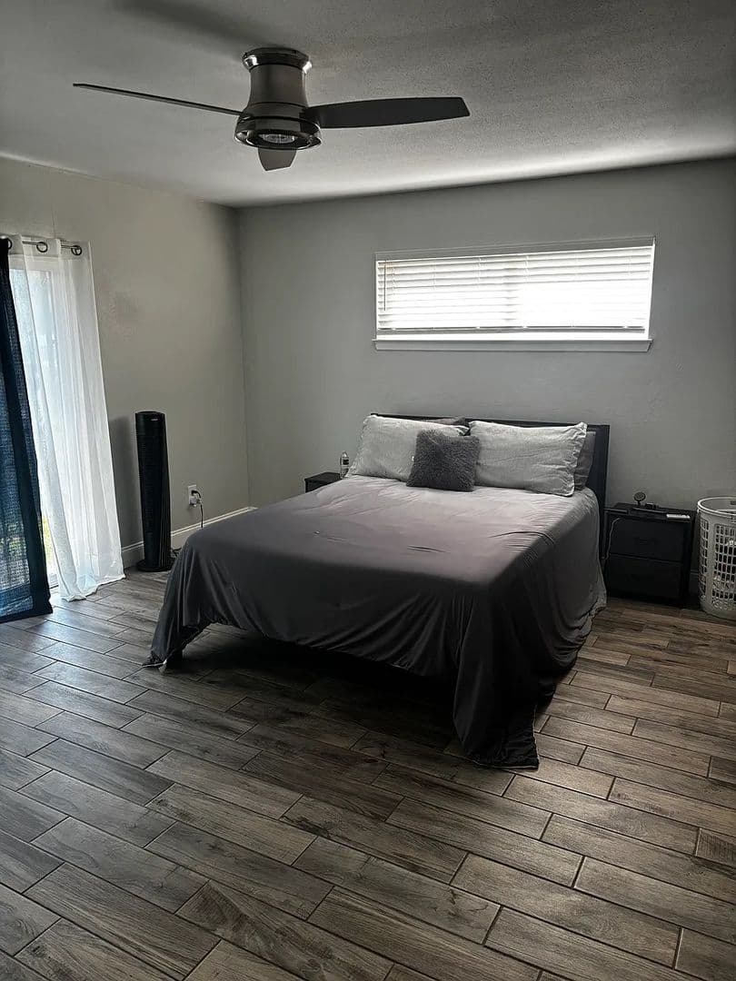 Fort Worth House: 8300 El Retiro Rd