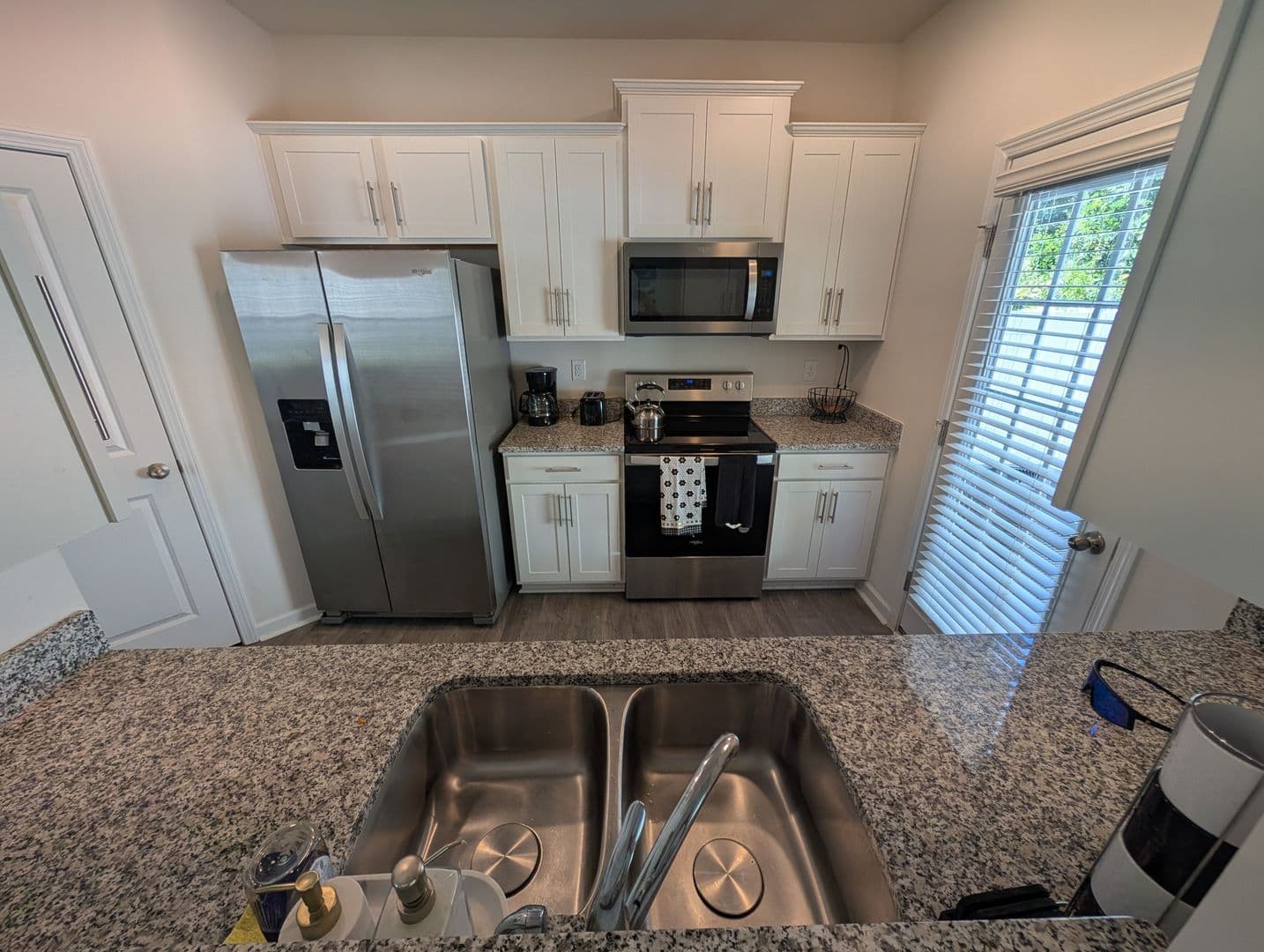 Charlotte House: 7022 North Mills Rd