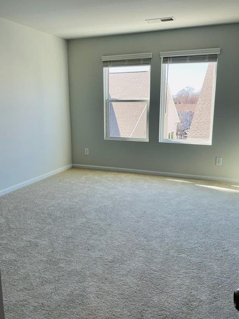 Charlotte House: 2227 Statesville Ave