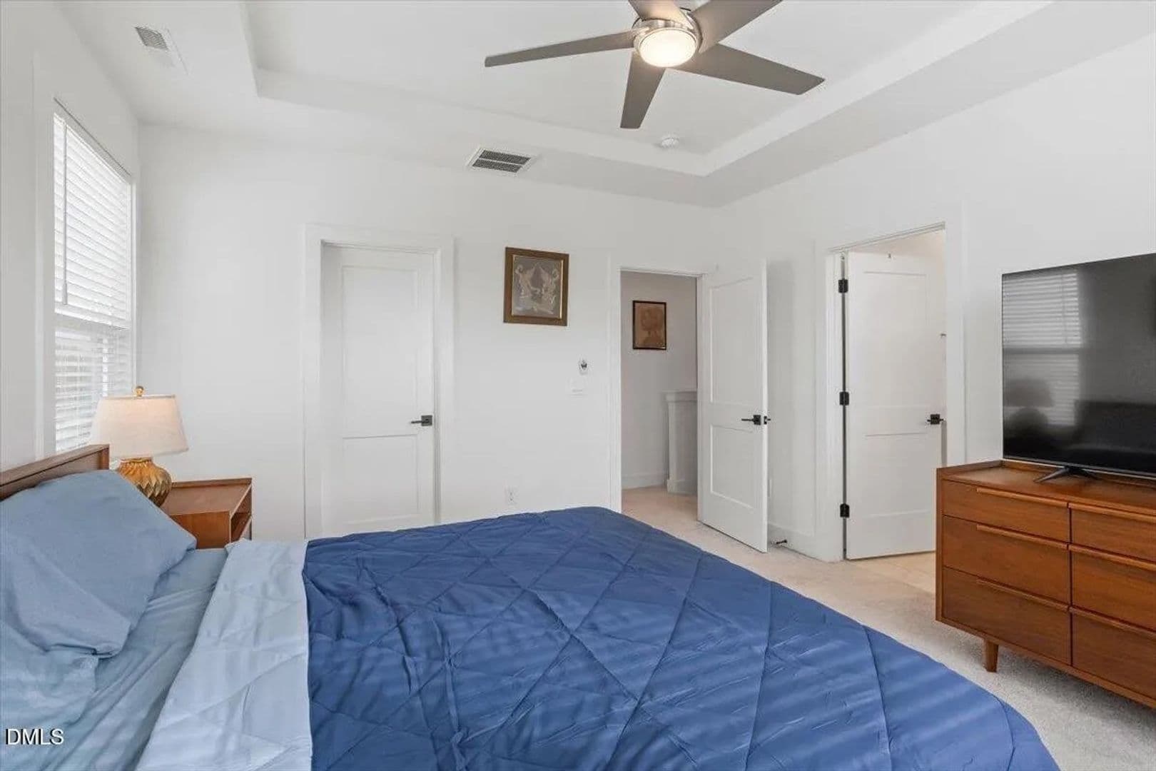 Knightdale House: 522 Billingshurst Wy