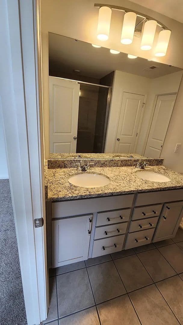 Charlotte House: 11148 Godwit Ln
