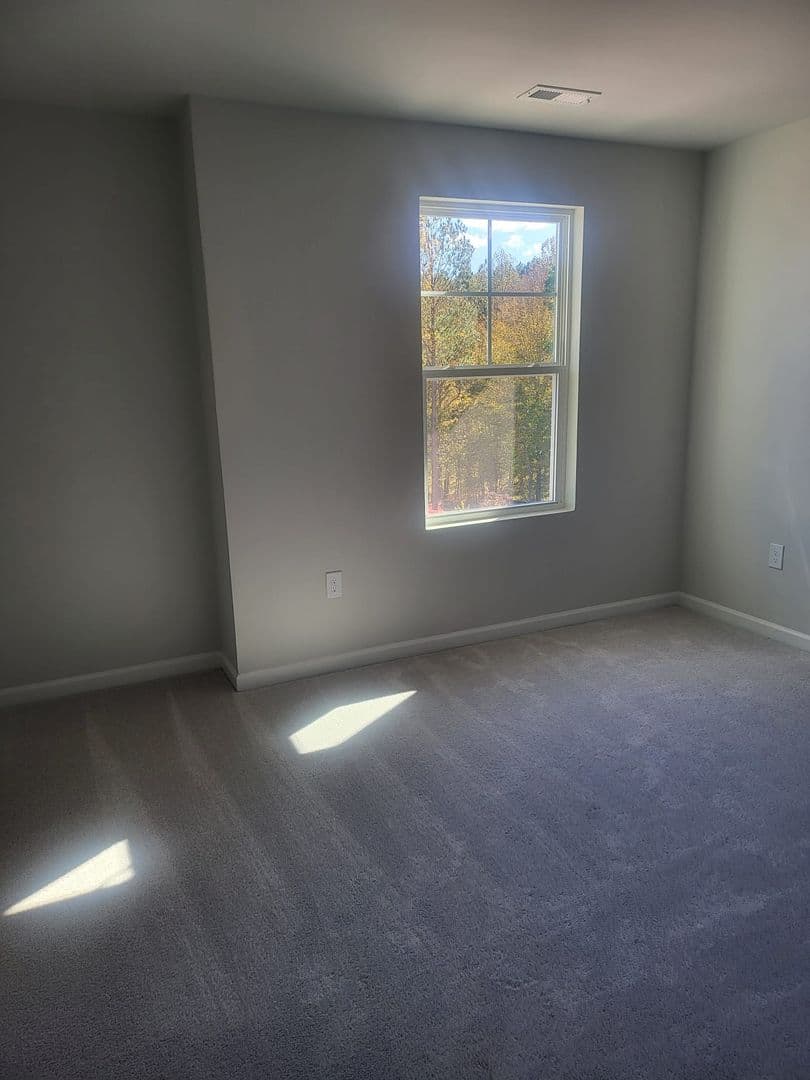 Durham House: 3048 Castle Loch Ln