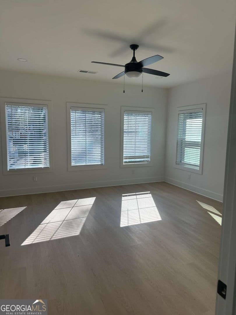 Atlanta House: 1239 Plaza Ave SW