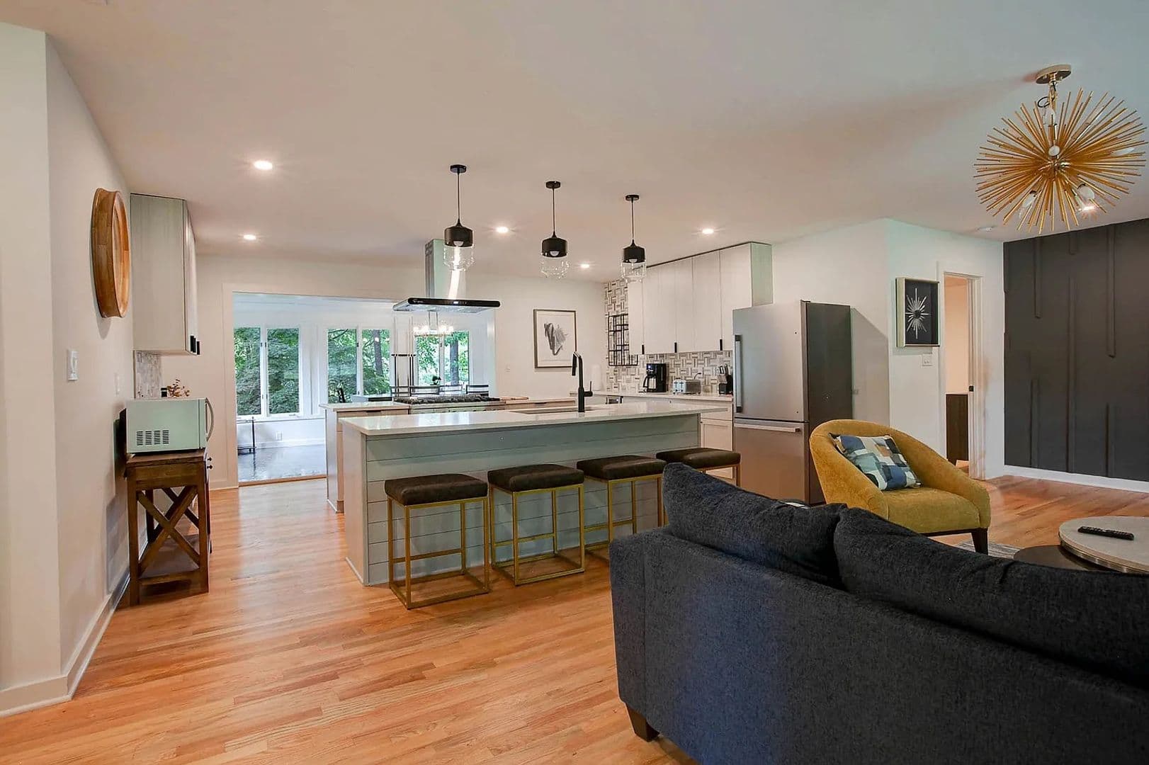 Smyrna House: 1573 Cooper Lake Rd SE