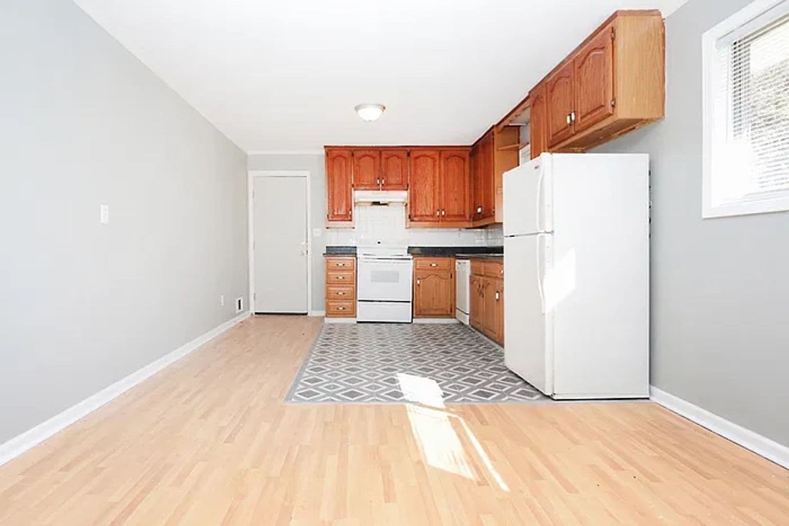 College Park House: 3650 Leisure Ln