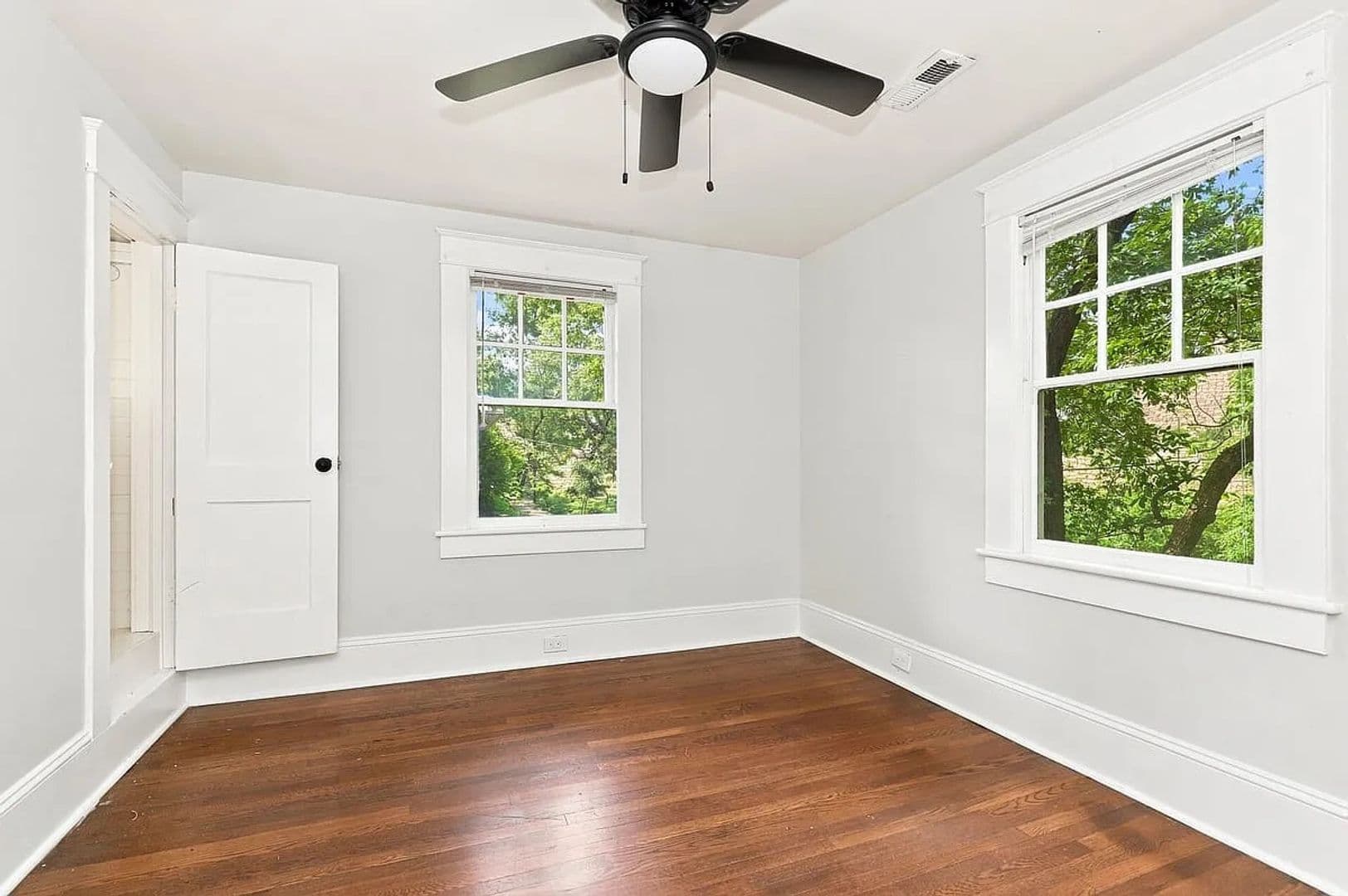 Greensboro House: 1606 Walker Ave