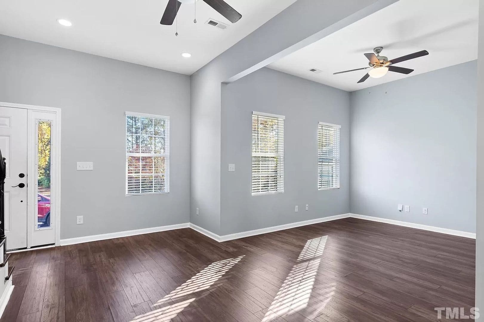 Raleigh House: 129 #102 Pineland Cir