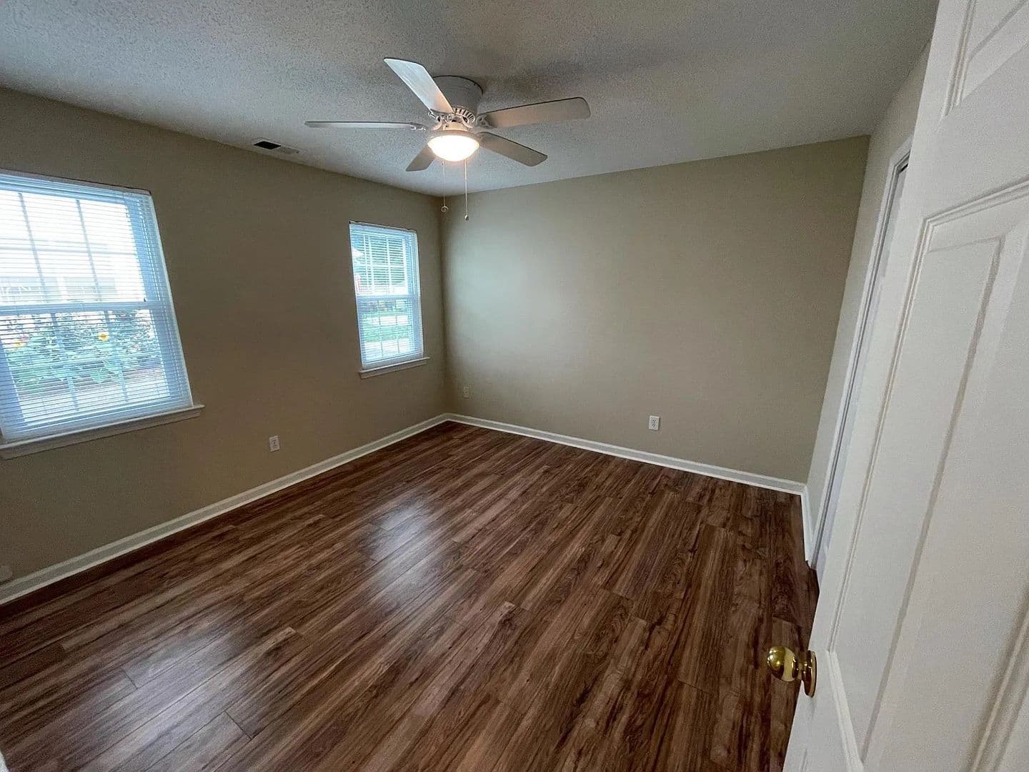Cartersville House: 44 Pointe N Dr
