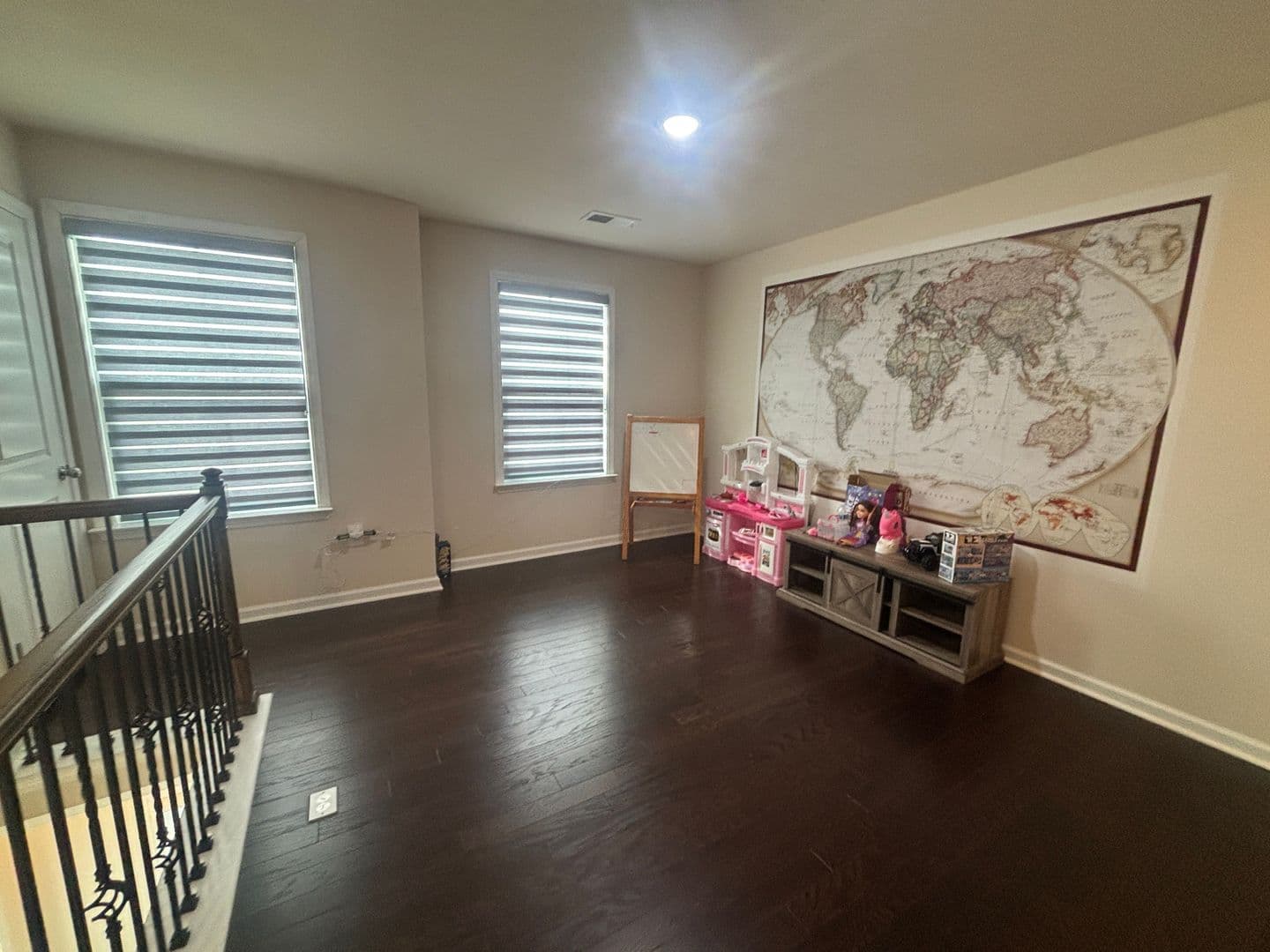 Holly Springs House: 317 Aintree Ave