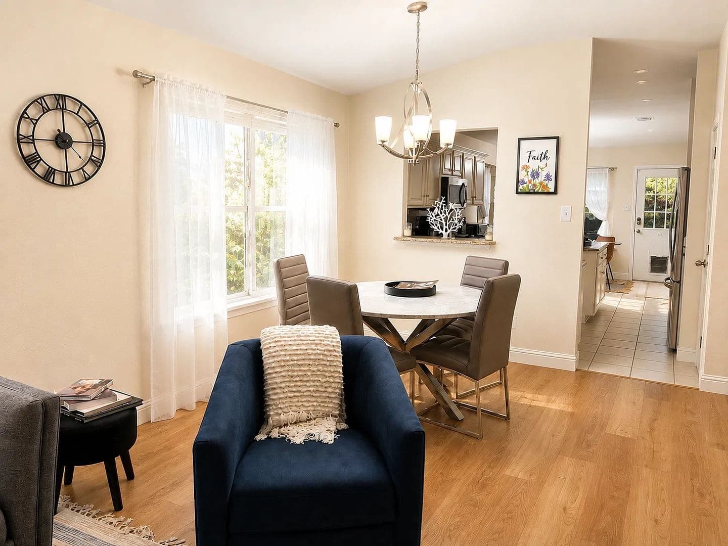 Austin House: 8321 Dulac Dr