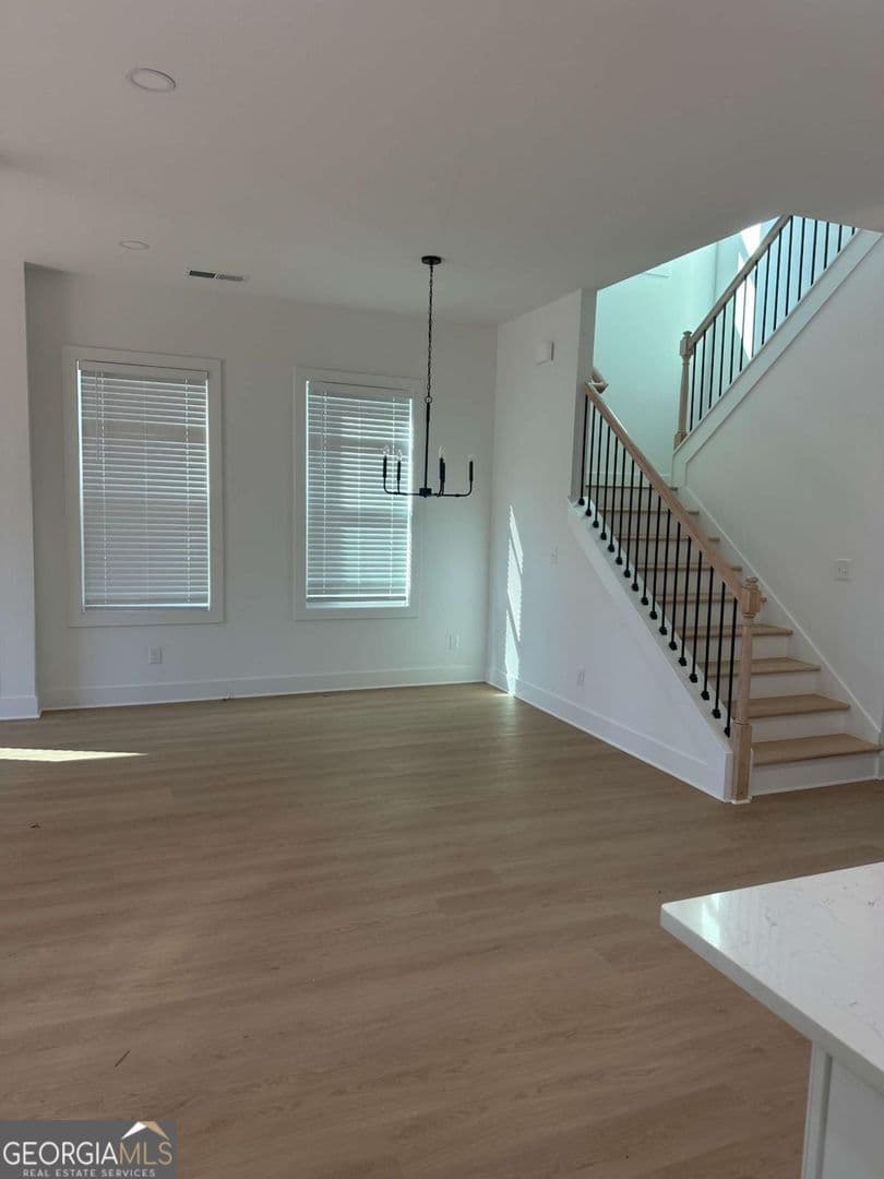 Atlanta House: 1239 Plaza Ave SW