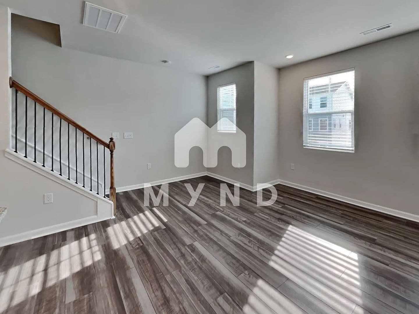 Raleigh House: 119 Sweet Lilac Way