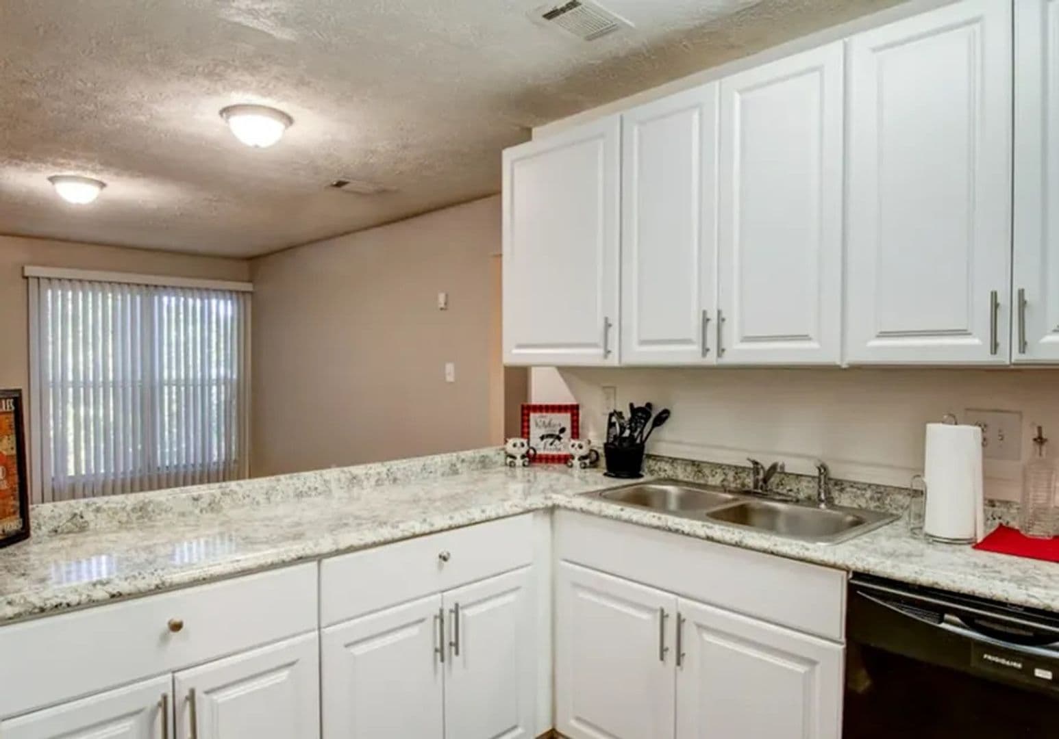 Atlanta House: 1631 Stanton Rd