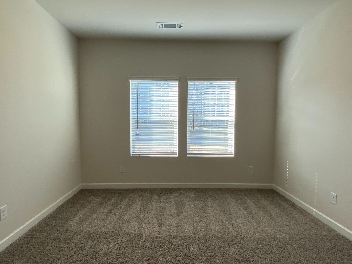 Charlotte House: 2031 Tears Ln