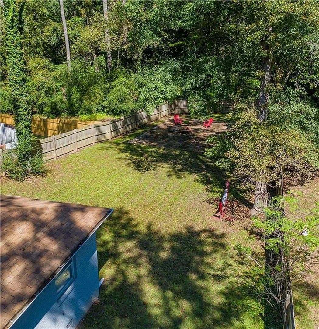 Atlanta House: 3052 Browns Mill Rd SE