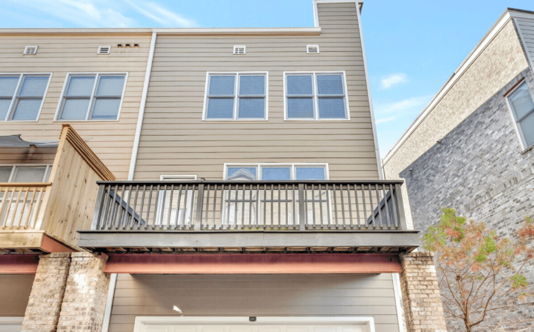Atlanta House: 769 Liberty Commons Dr