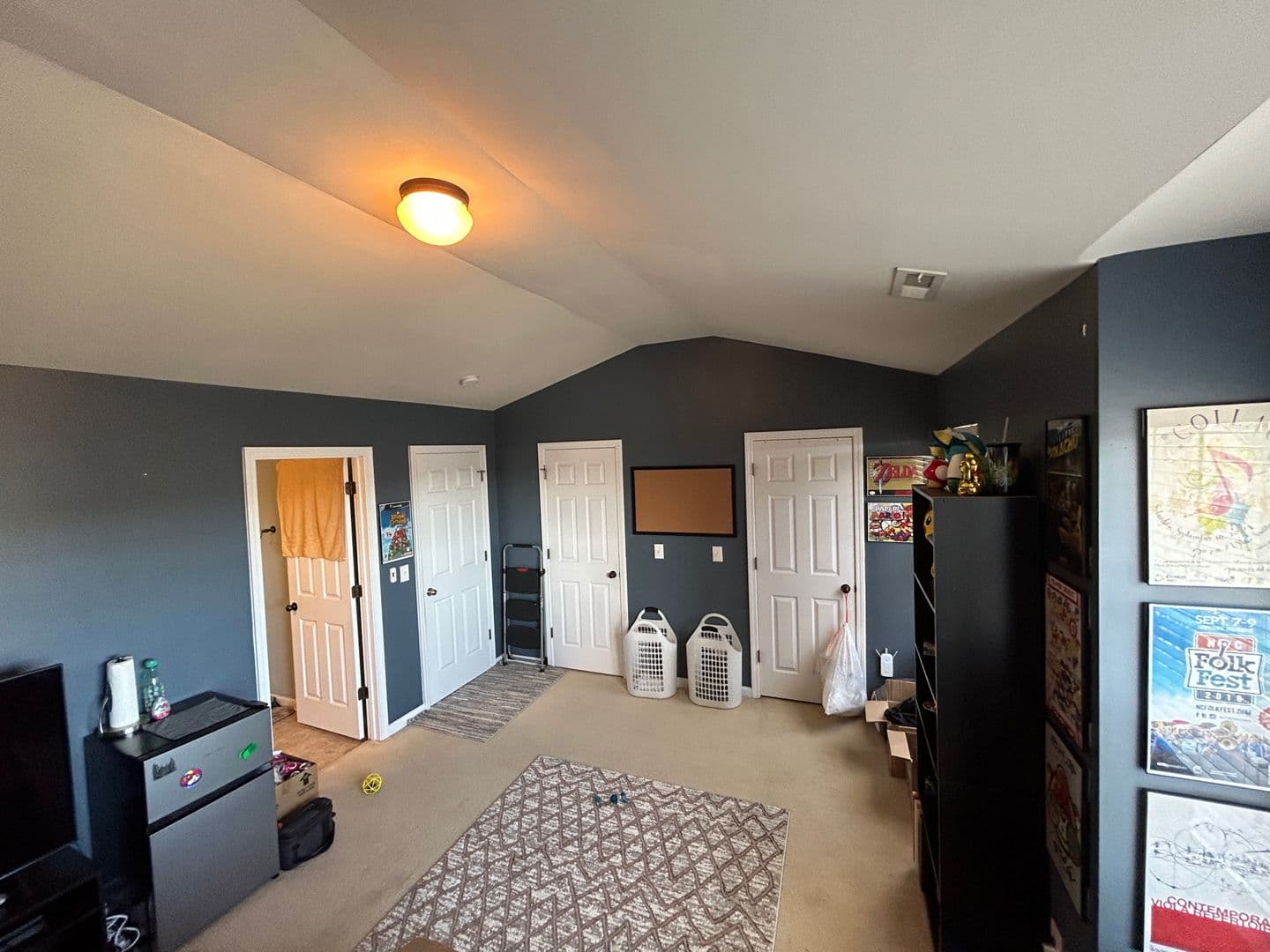 Cary House: 306 Linden Park Ln