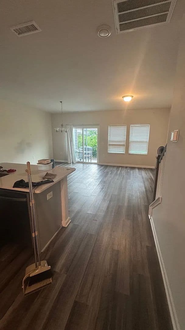 Fuquay-Varina House: 103 Joneshaven Dr