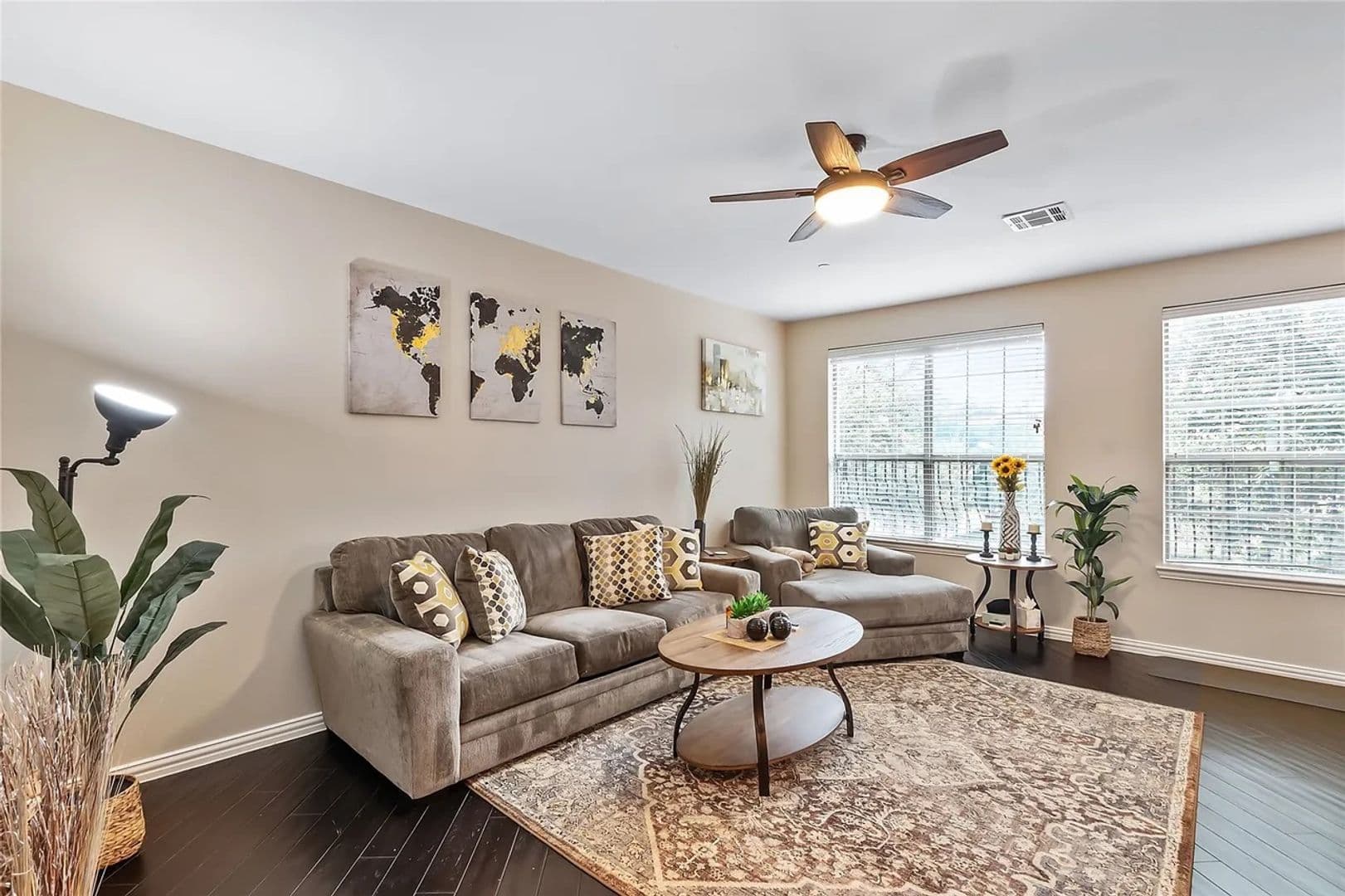 Irving House: 1347 Chase Ln