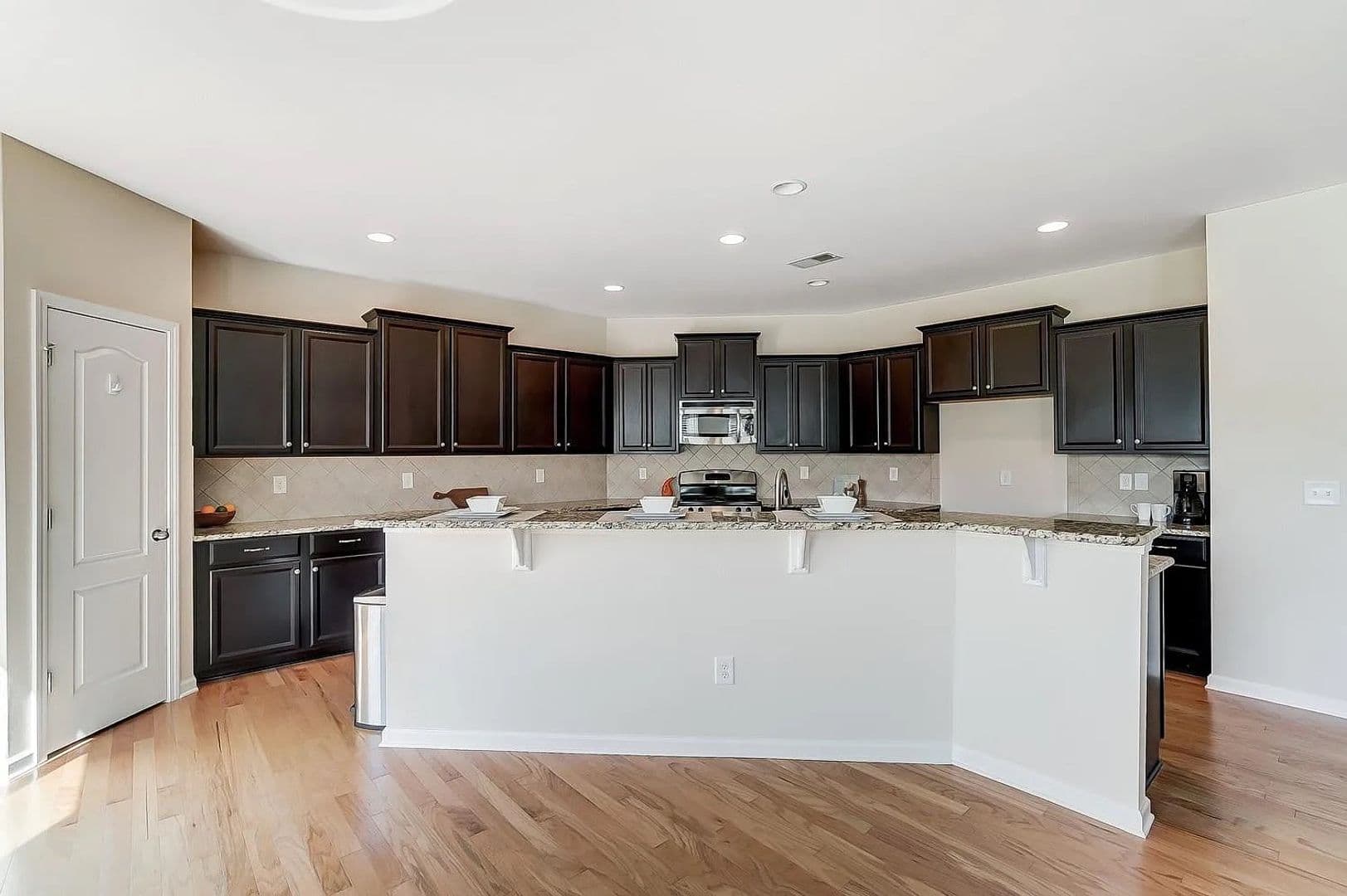 Pineville House: 14420 Green Birch Dr