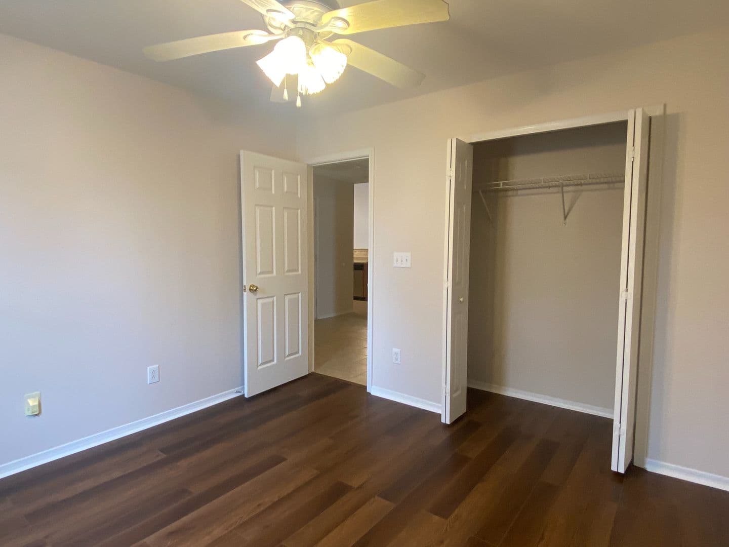 Charlotte House: 6453 Ziegler Ln