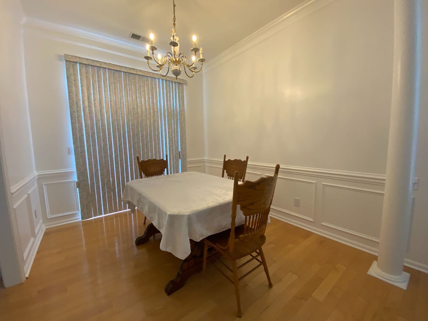 Charlotte House: 9014 Blueshot Ct