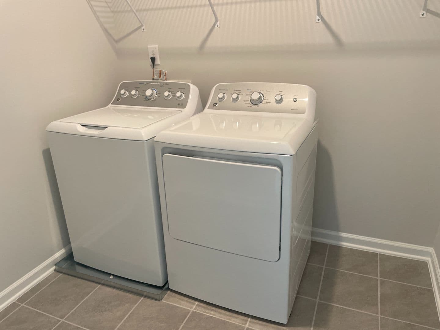 Apex House: 2802 Austin Falls Sta