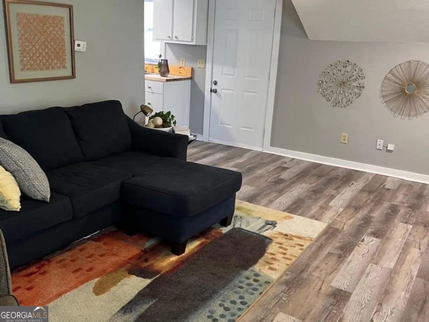 Douglasville House: 6787 W Strickland St