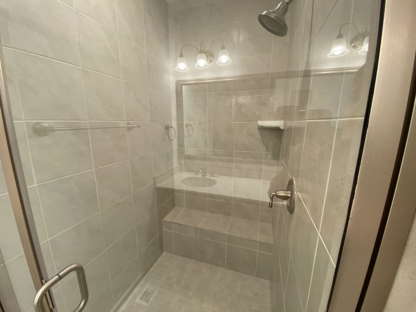 Cary House: 1110 Kiernan Grove Ln