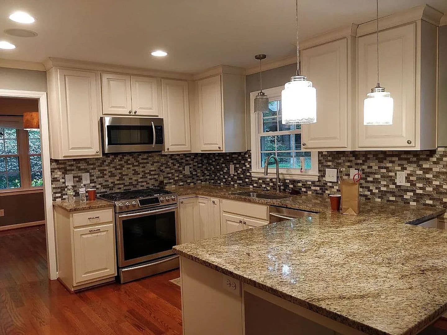 Cary House: 1513 Kilarney Dr