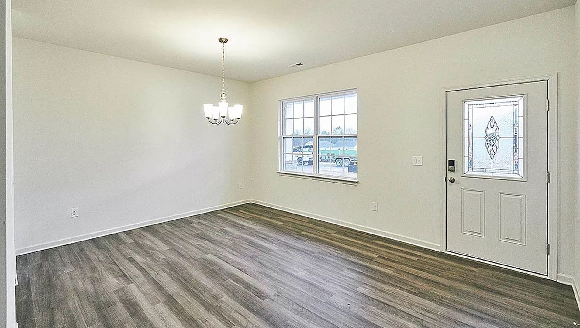 Clayton House: 408 N Great White Way