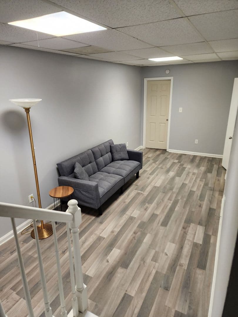 Atlanta House: 1123 #B Jones Ave NW