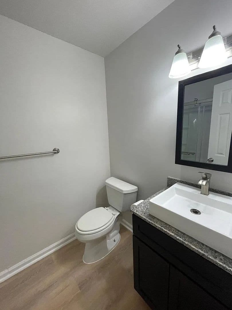 Austin House: 7201 Grand Canyon Dr
