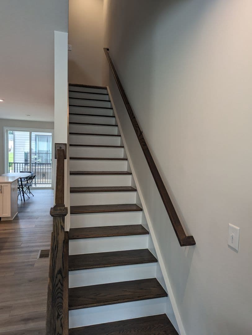 Charlotte House: 1114 Gleason Wy