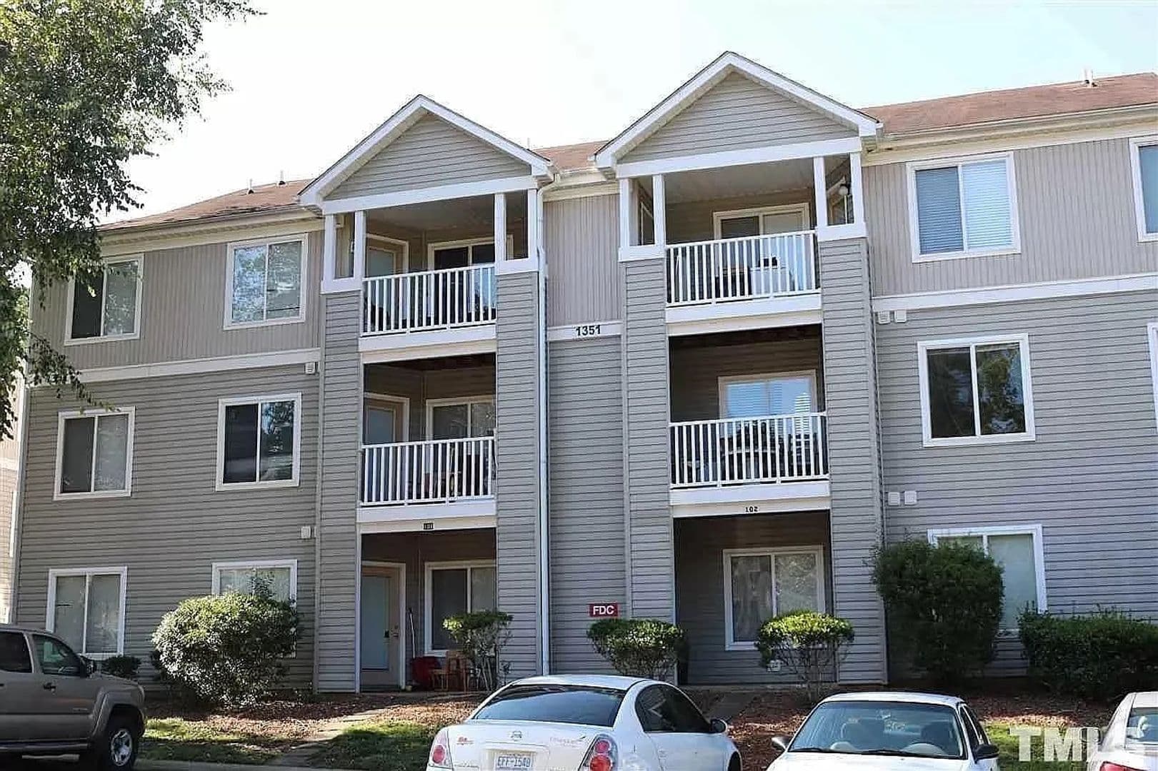 Raleigh House: 1331 Crab Orchard Dr