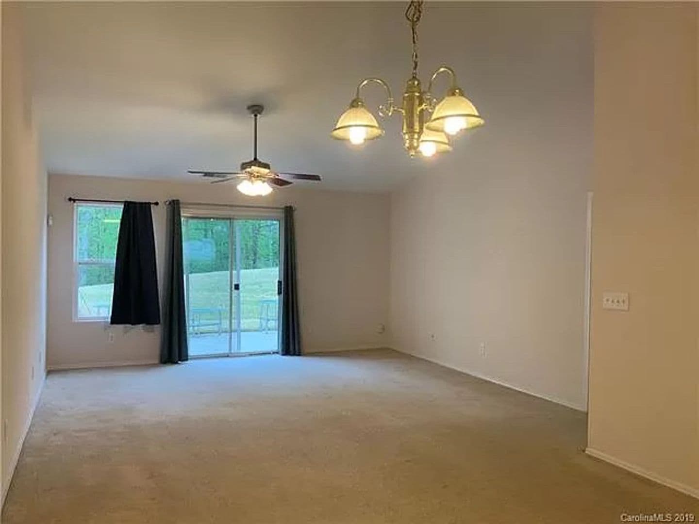 Charlotte House: 6453 Ziegler Ln
