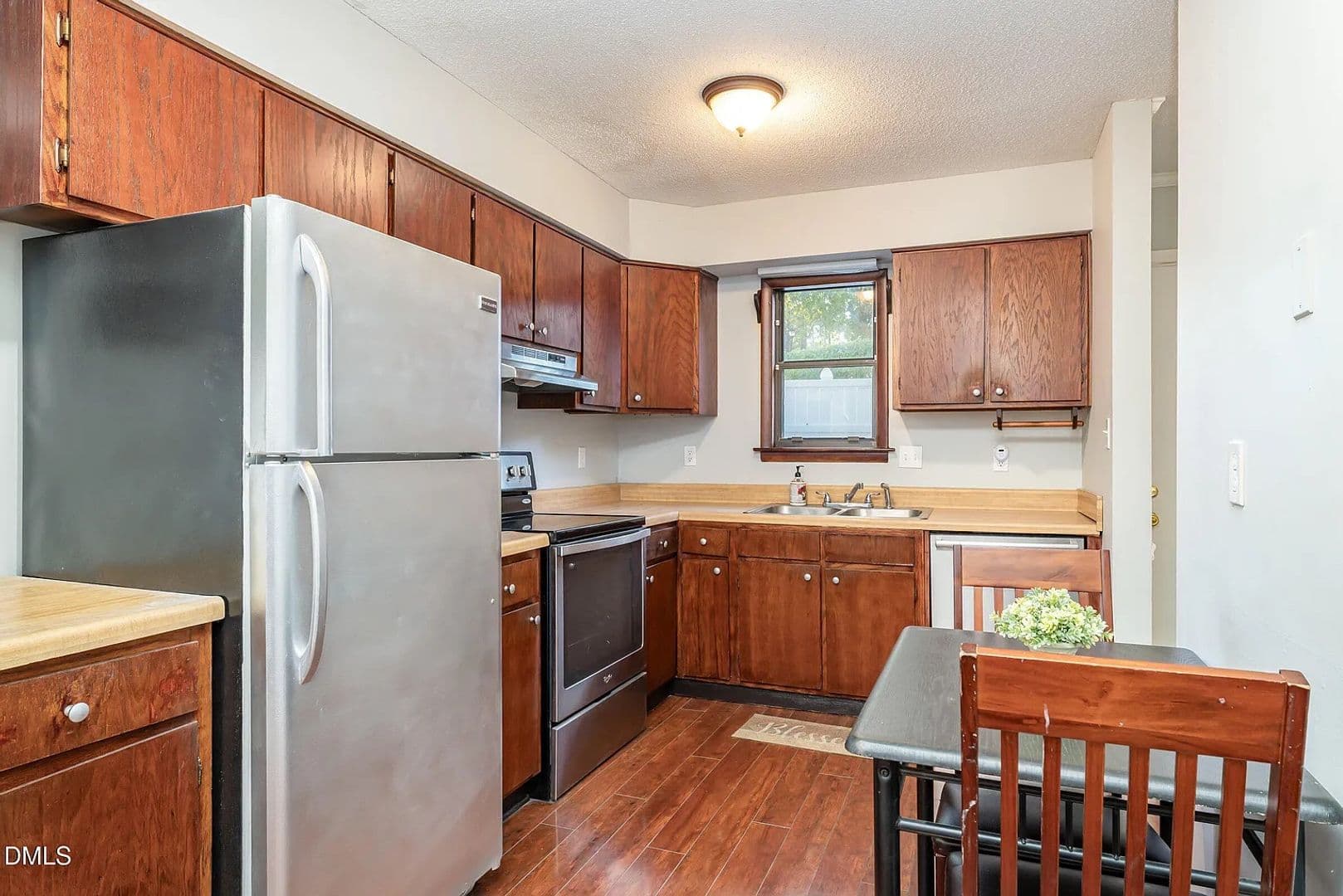 Raleigh House: 7320 Sandy Creek Dr