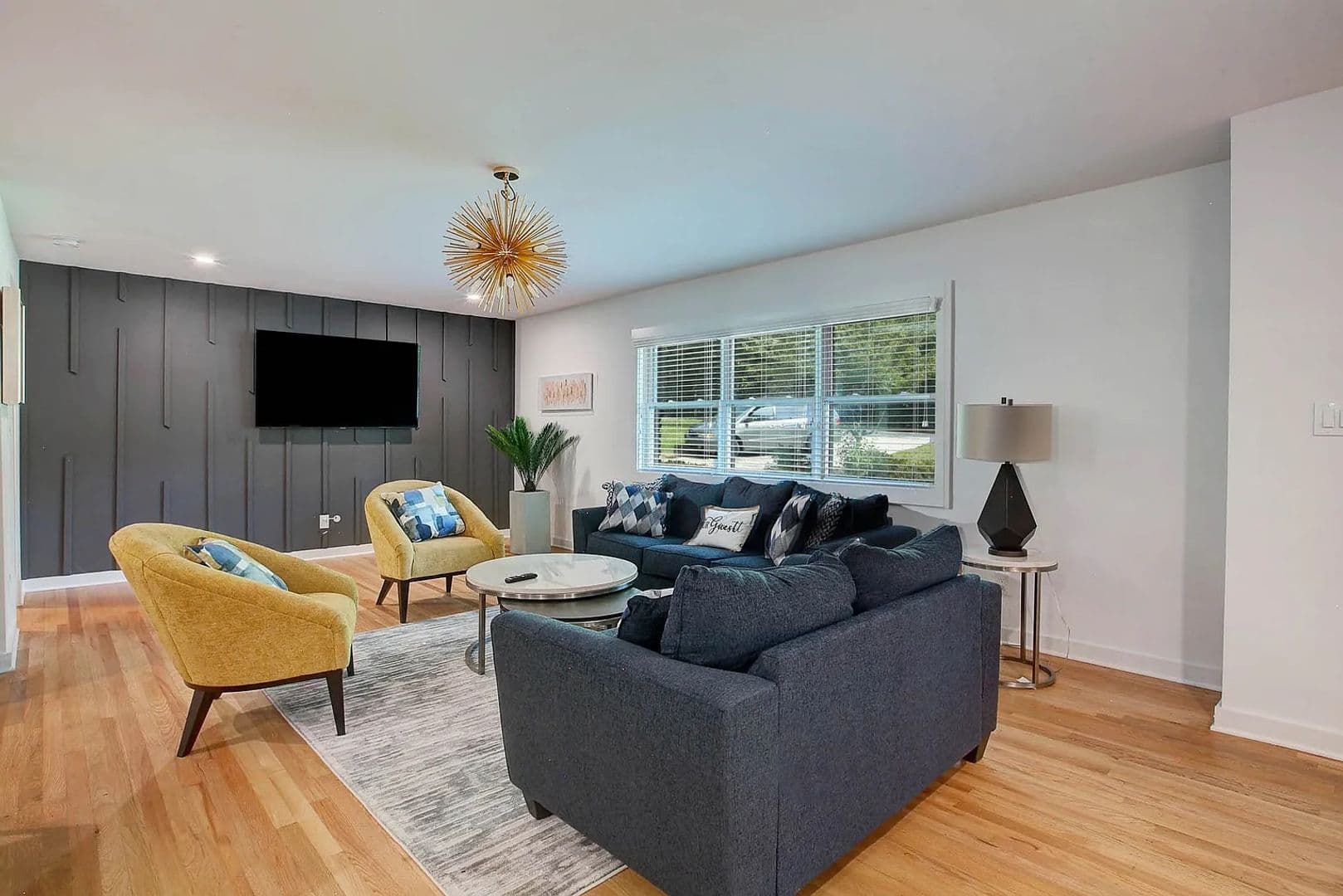 Smyrna House: 1573 Cooper Lake Rd SE