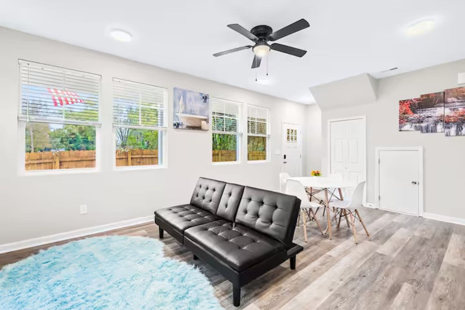 Clover House: 102 Mobley St