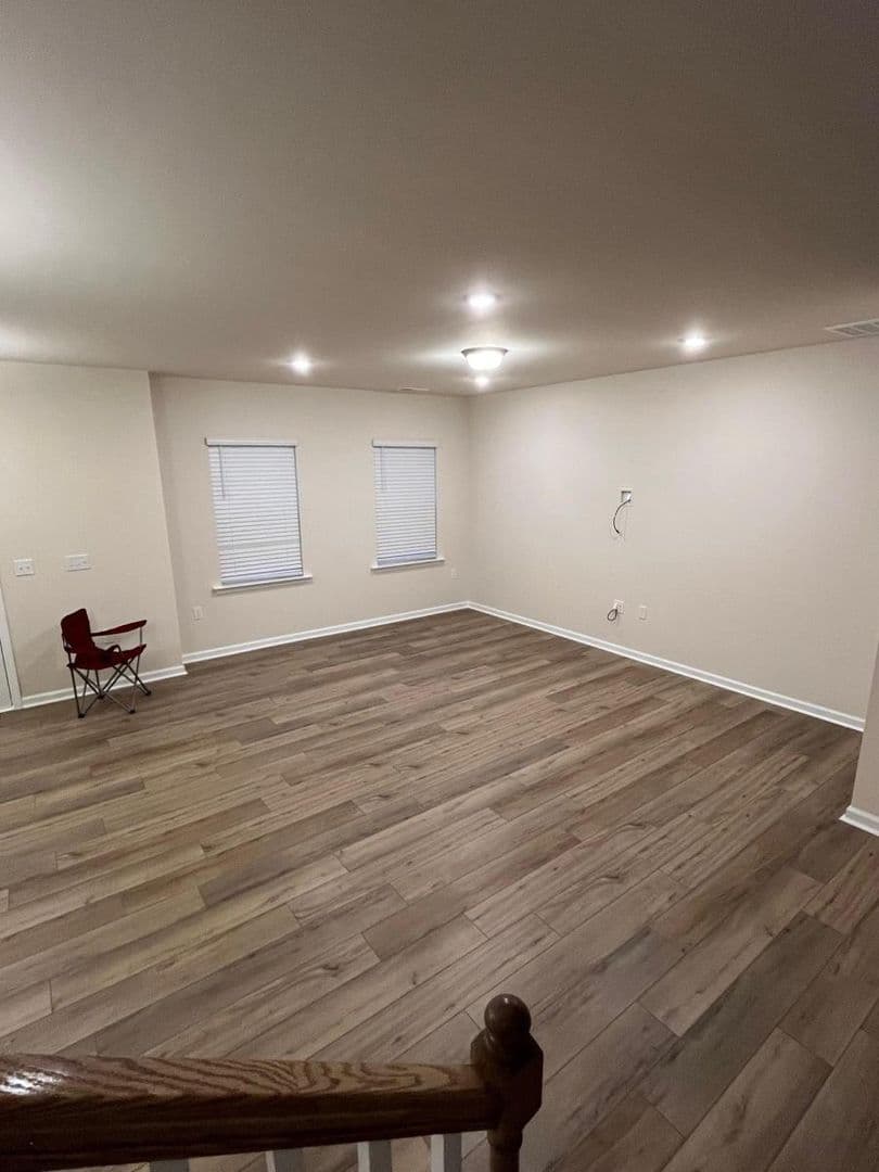 Raleigh House: 5600 Preveza Pl