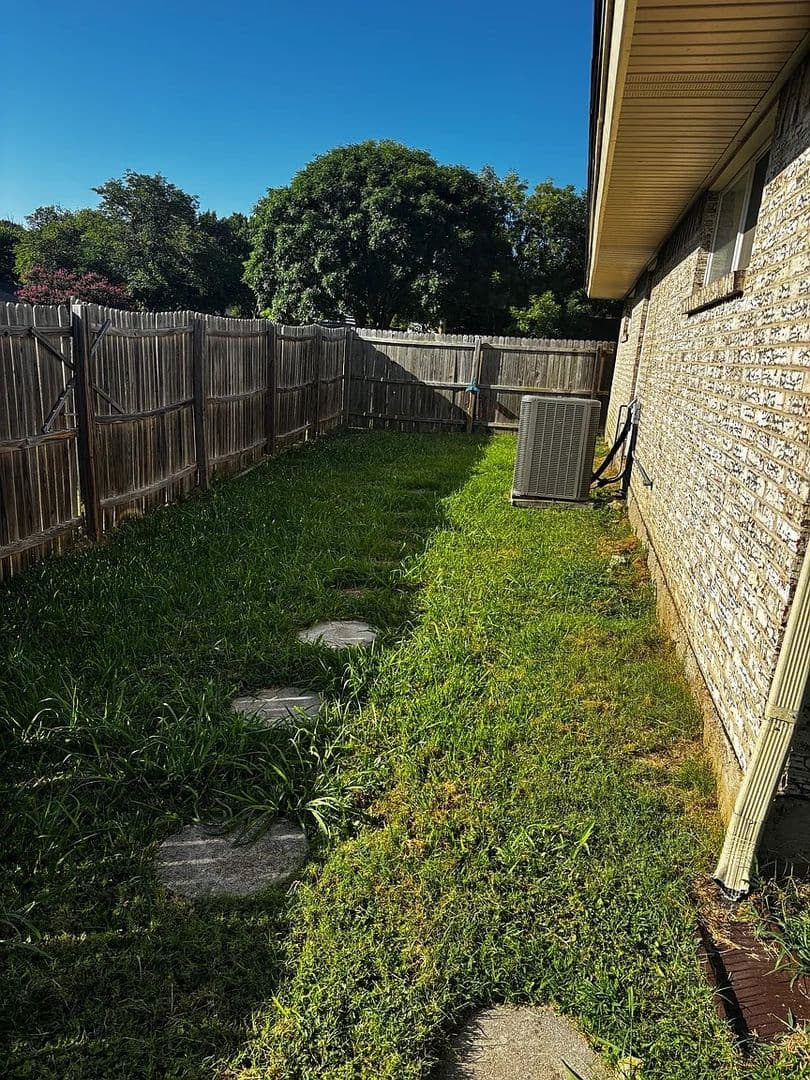 Fort Worth House: 8300 El Retiro Rd